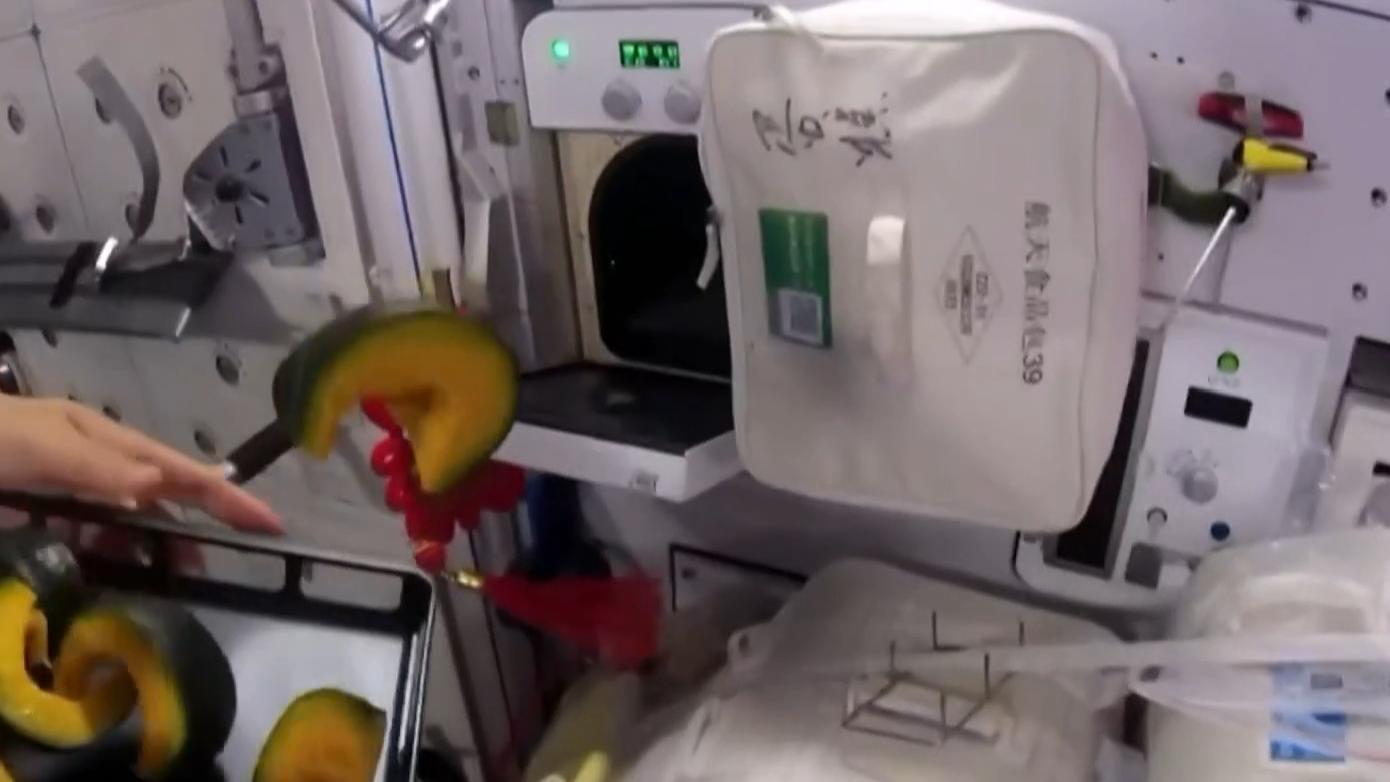 李沐宸谈自愿从长剧转短剧