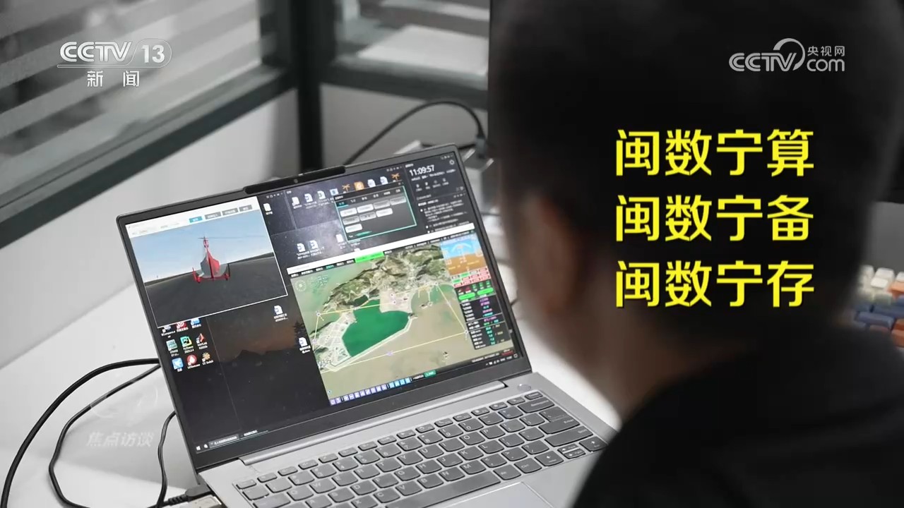 小伙捡到疑似手雷赶紧上交